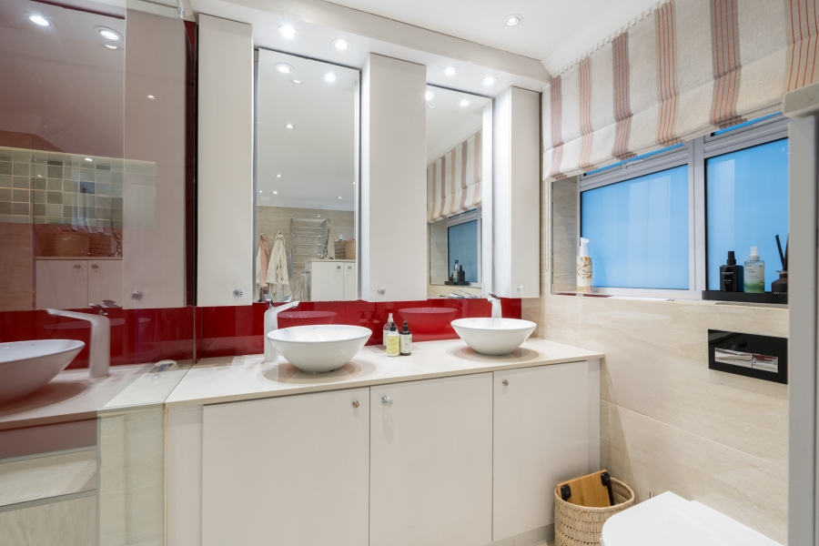 To Let 3 Bedroom Property for Rent in Mouille Point Western Cape